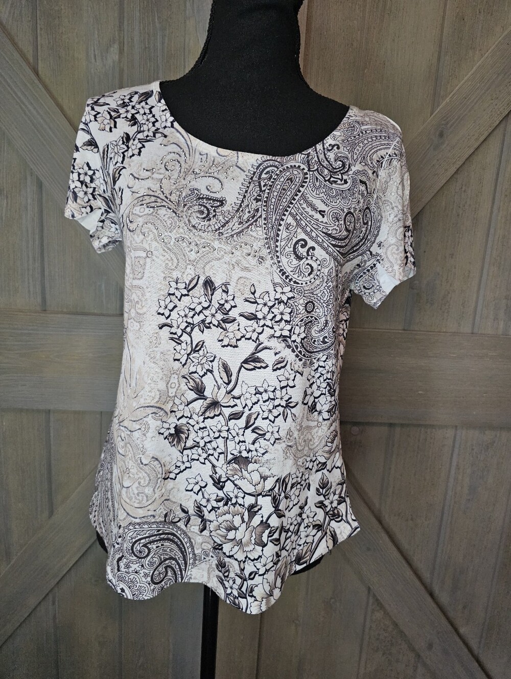 Croft & Barrow Floral Paisley Embellished Short Sleeve Top Women's Small